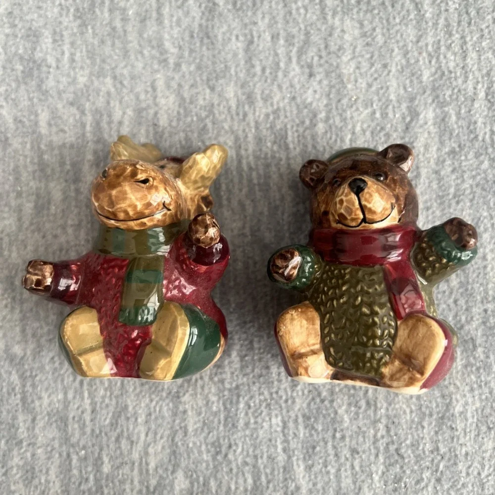 St. Nicholas Square Heartland Salt‎ & Pepper Set Bear Reindeer Rustic Ceramic
